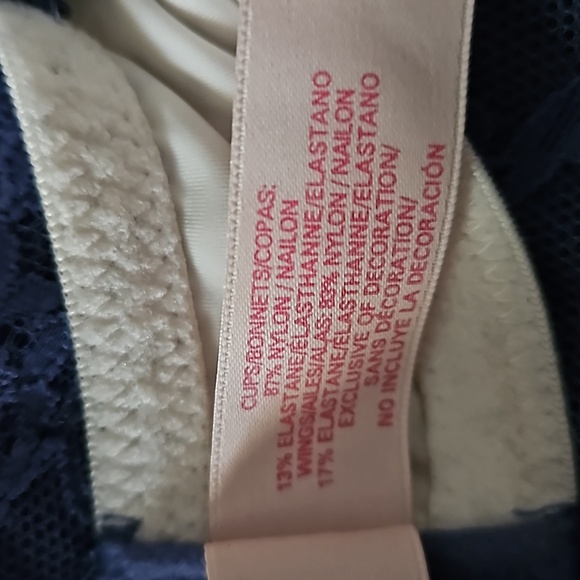 Victoria's Secret Unlined Demi Bra - Picture 6 of 8